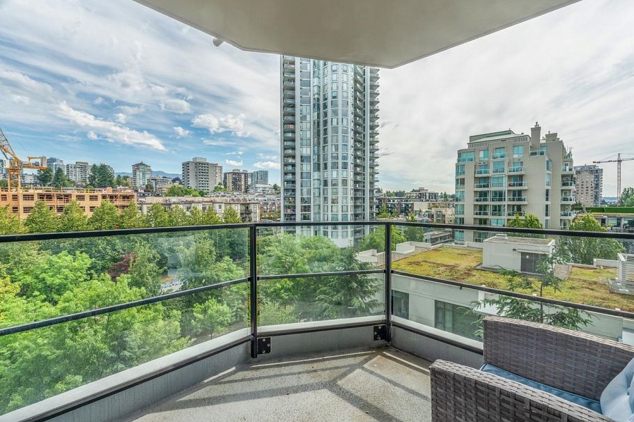 1107 151 W 2nd Street North Vancouver, BC - 2