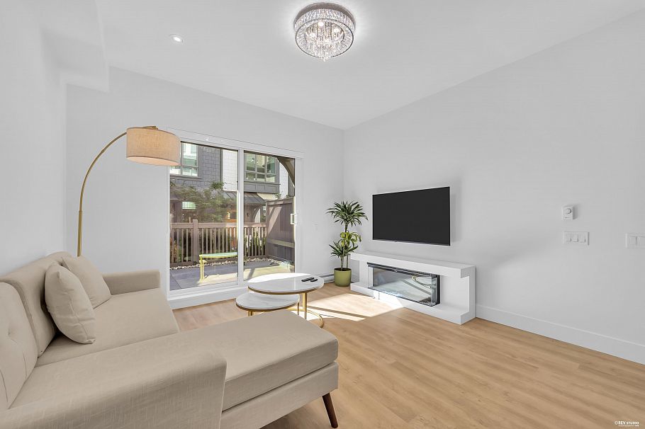 103 2320 Emery Court North Vancouver, BC - 8