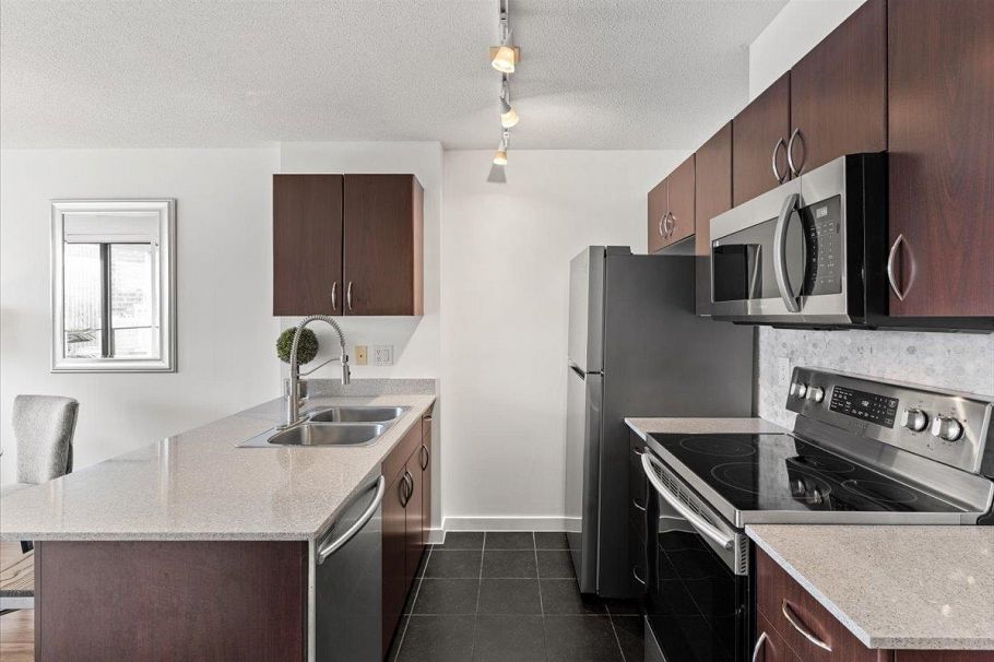 2123 938 Smithe Street Vancouver, BC - 4
