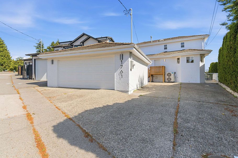 1761 E 57th Avenue Vancouver, BC - 31