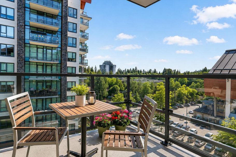 604 2780 Valley Centre Avenue North Vancouver, BC - 10