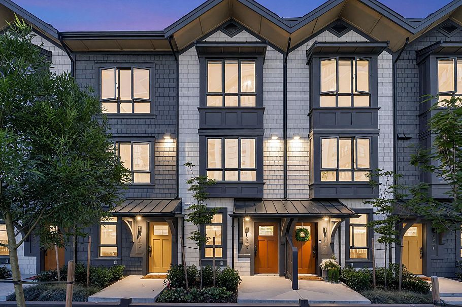 103 2320 Emery Court North Vancouver, BC - 1