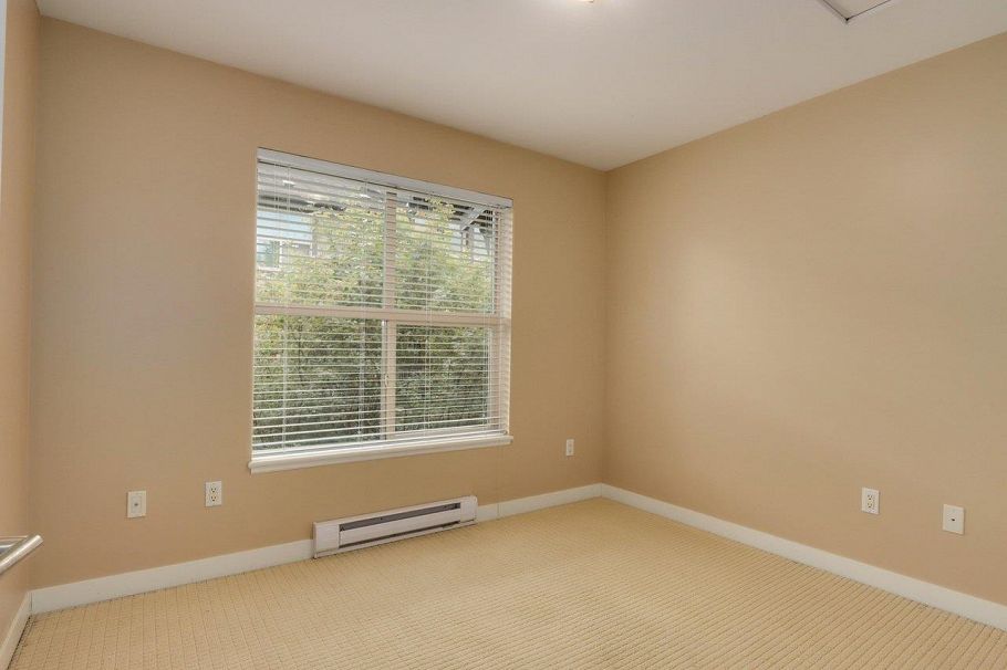 319 E 15th Street North Vancouver, BC - 13