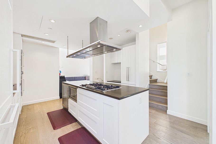TH4 3355 Binning Road Vancouver, BC - 6