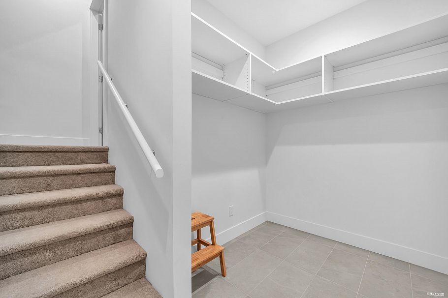 103 2320 Emery Court North Vancouver, BC - 15