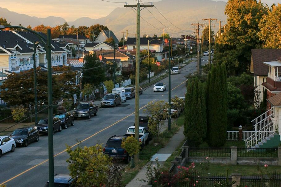 303 4882 Slocan Street Vancouver, BC - 16