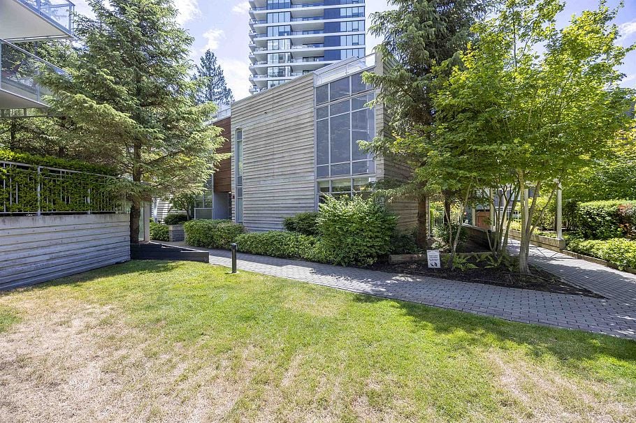 TH4 3355 Binning Road Vancouver, BC - 21