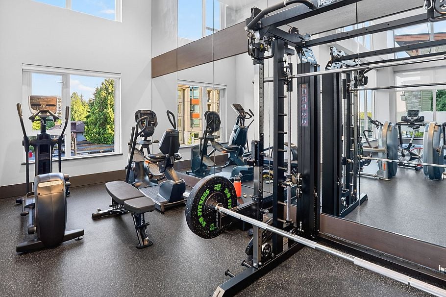 604 2780 Valley Centre Avenue North Vancouver, BC - 29