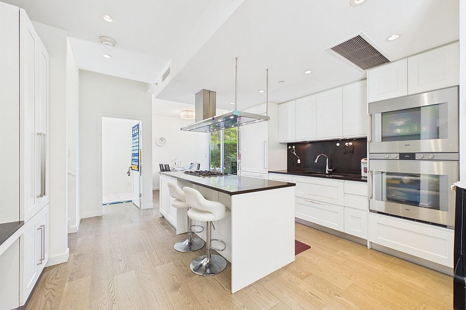 TH4 3355 Binning Road Vancouver, BC - 5