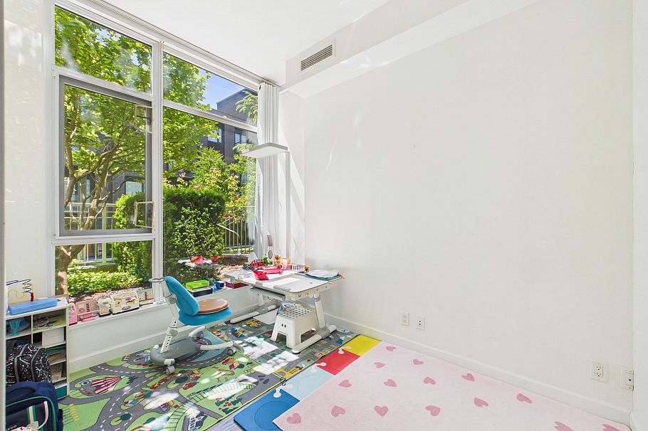 TH4 3355 Binning Road Vancouver, BC - 9