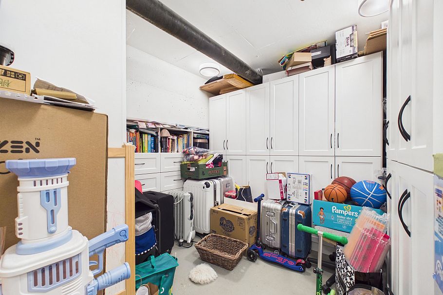 TH4 3355 Binning Road Vancouver, BC - 19