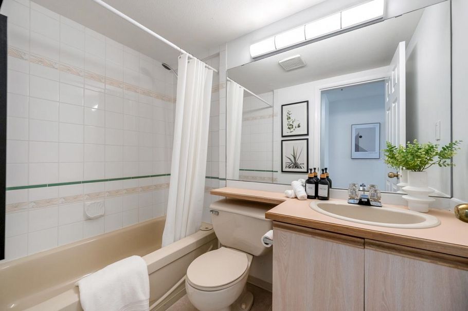 205 3199 Willow Street Vancouver, BC - 15