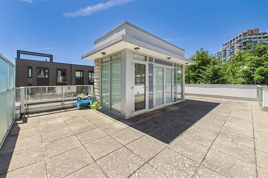 TH4 3355 Binning Road Vancouver, BC - 17