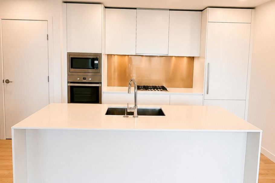 3901 1480 Howe Street Vancouver, BC - 8