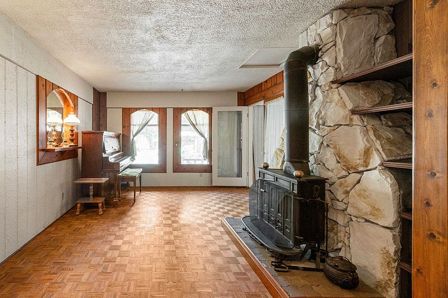 2495 Lauralynn Drive North Vancouver, BC - 17