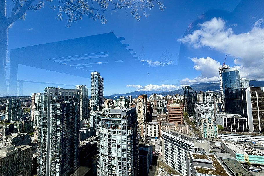 1111 RICHARDS STREET, Vancouver BC V6B 0S3 Vancouver, BC - 1