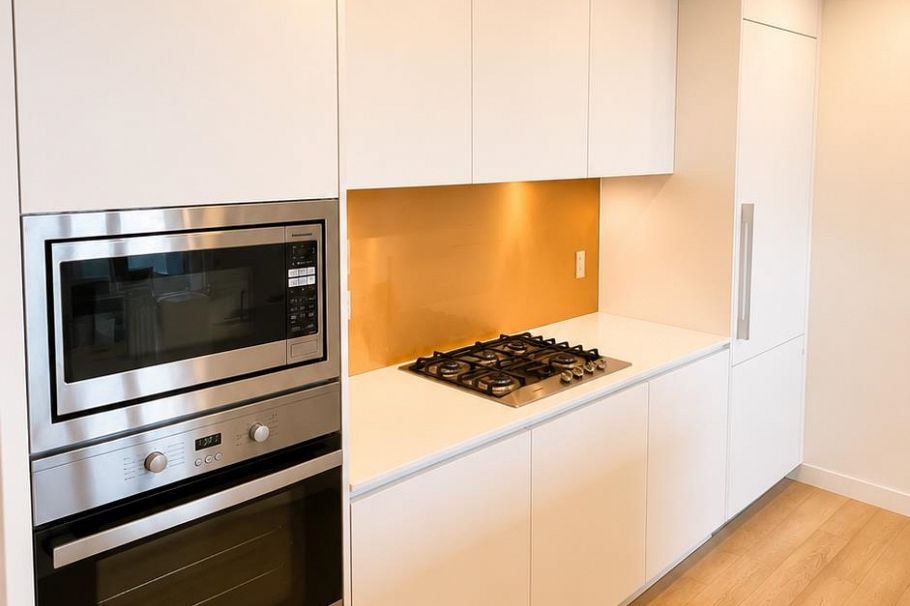 3901 1480 Howe Street Vancouver, BC - 9