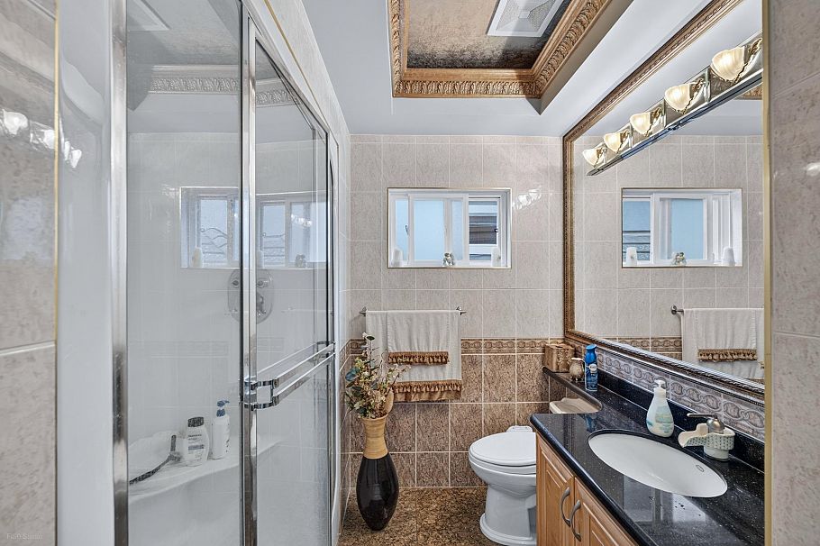 2420 Scarboro Avenue Vancouver, BC - 30