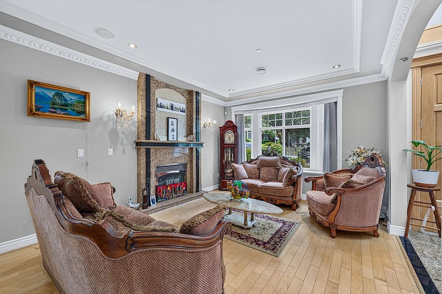 2420 Scarboro Avenue Vancouver, BC - 5