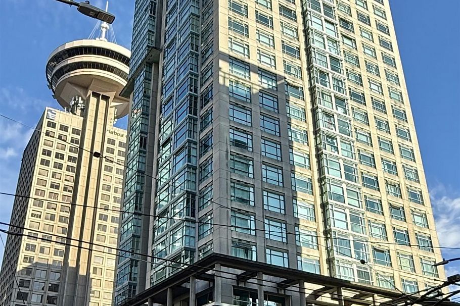 1701 438 Seymour Street Vancouver, BC - 2