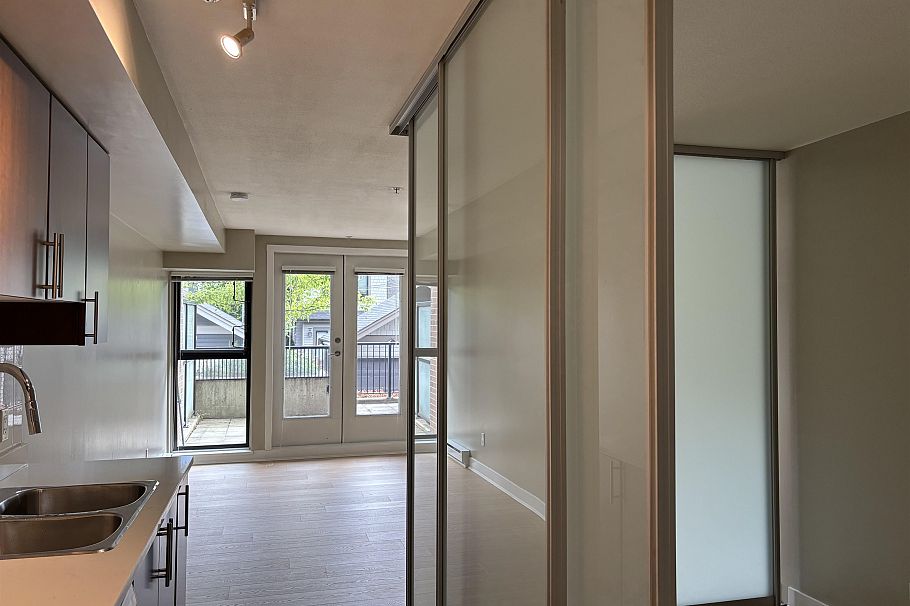 211 2150 E Hastings Street Vancouver, BC - 13