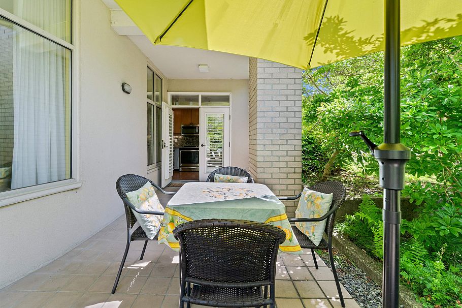 102 5850 Balsam Street Vancouver, BC - 6