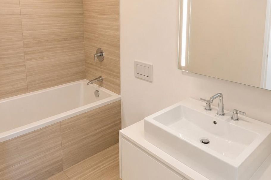 3901 1480 Howe Street Vancouver, BC - 10