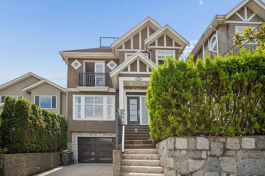 2808 Wall Street Vancouver, BC - 1
