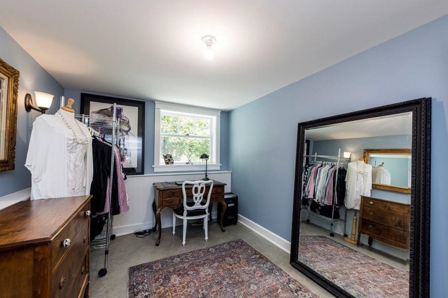 461 E St. James Road North Vancouver, BC - 24