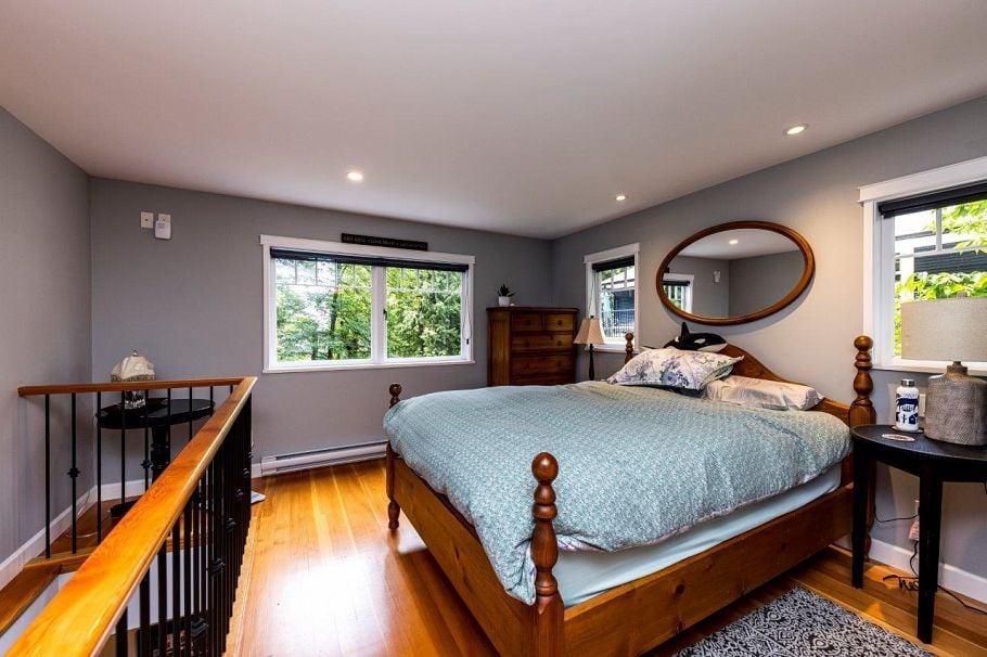 461 E St. James Road North Vancouver, BC - 25