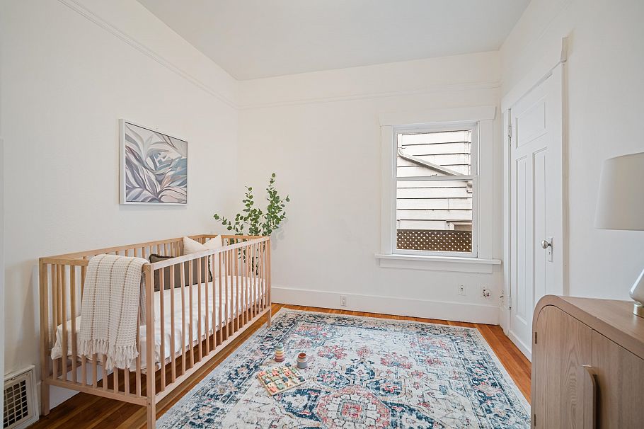 2497 Wall Street Vancouver, BC - 33