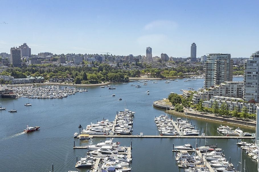 2505 1033 Marinaside Crescent Vancouver, BC - 33