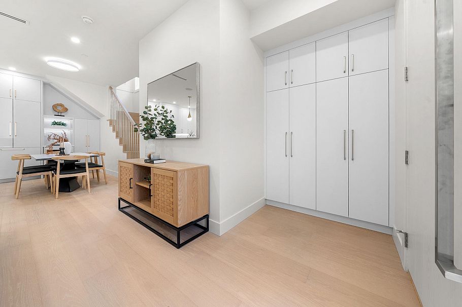 1 1582 E 2nd Avenue Vancouver, BC - 15