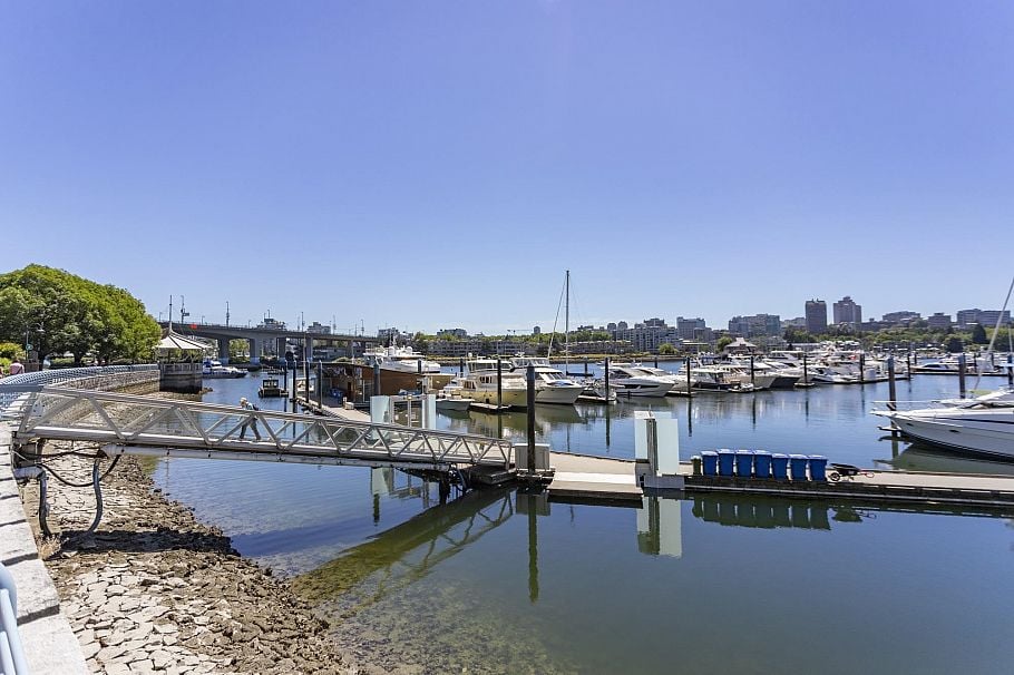 2505 1033 Marinaside Crescent Vancouver, BC - 27