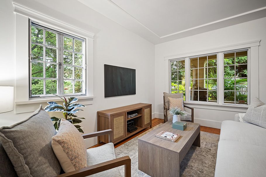 2497 Wall Street Vancouver, BC - 6