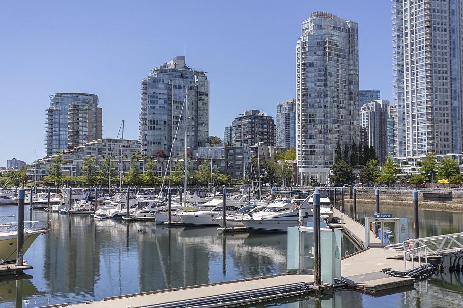 2505 1033 Marinaside Crescent Vancouver, BC - 40