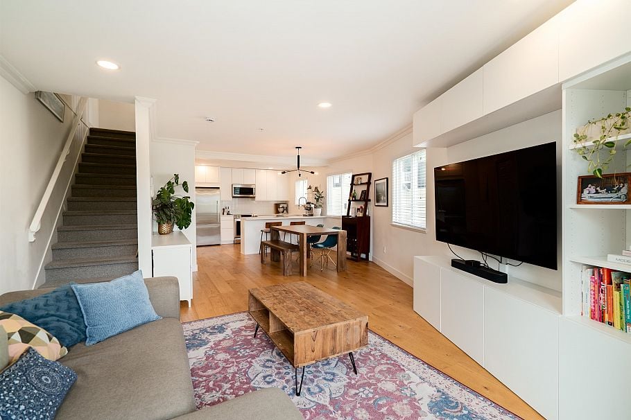 2042 Triumph Street Vancouver, BC - 28