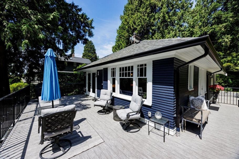 461 E St. James Road North Vancouver, BC - 31