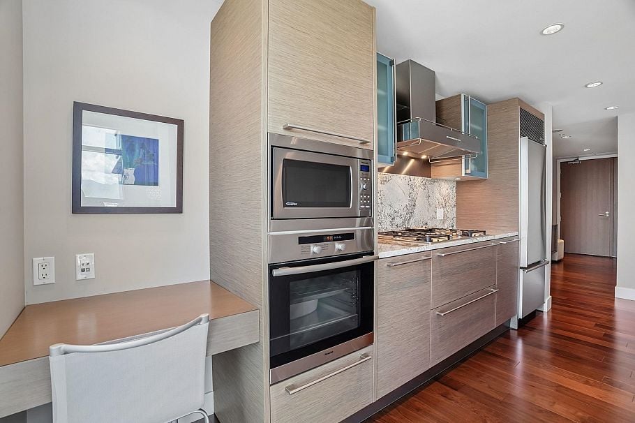 3305 1111 Alberni Street Vancouver, BC - 19