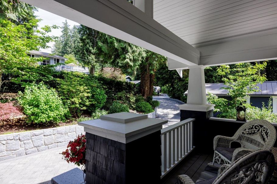 461 E St. James Road North Vancouver, BC - 30