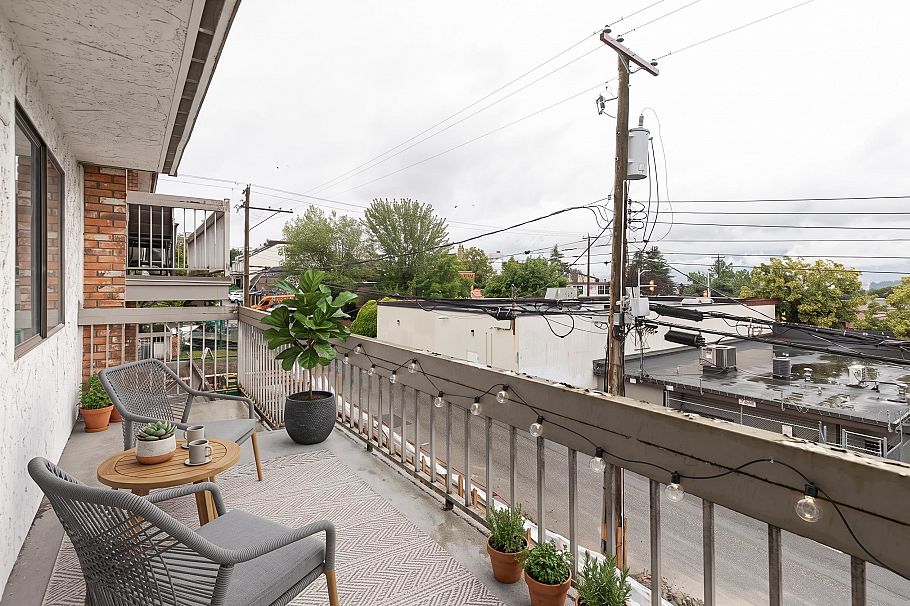 305 2080 Maple Street Vancouver, BC - 25