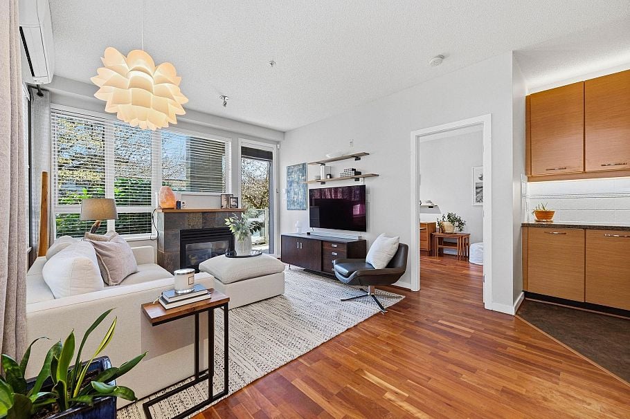 223 530 Raven Woods Drive North Vancouver, BC - 2