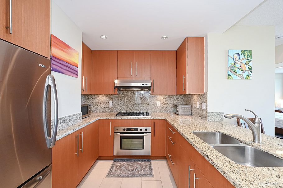 803 2688 West Mall Vancouver, BC - 12