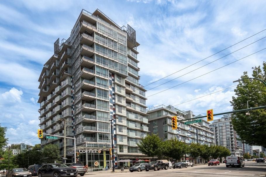 1102 89 W 2nd Avenue Vancouver, BC - 1