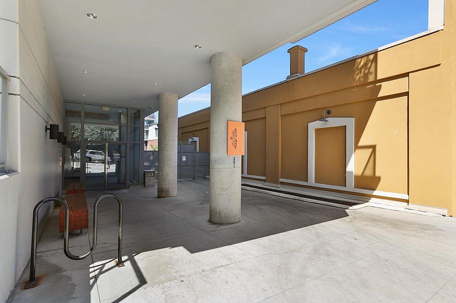 803 251 E 7th Avenue Vancouver, BC - 22