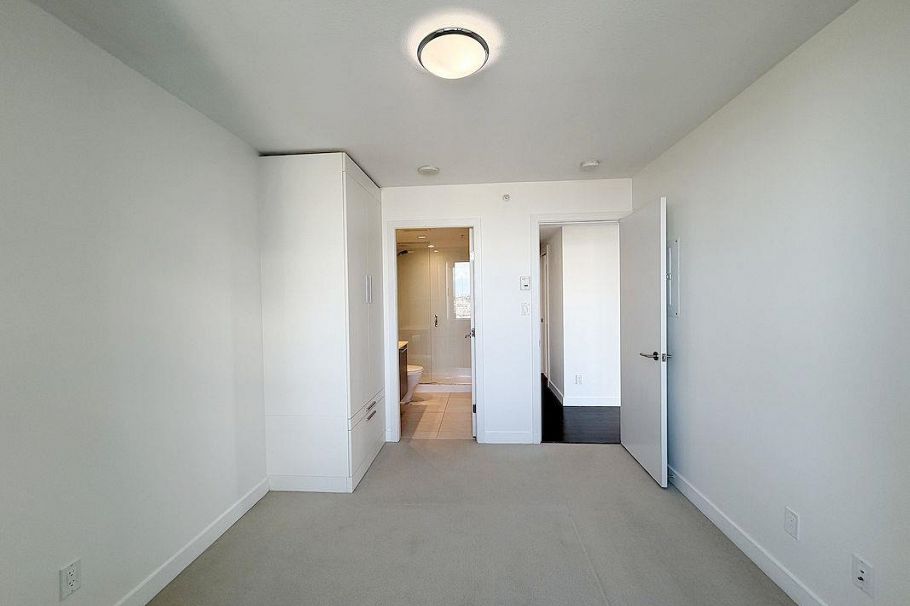 2504 8131 Nunavut Lane Vancouver, BC - 29