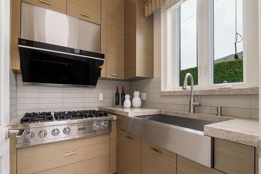 1461 W 47th Avenue Vancouver, BC - 16