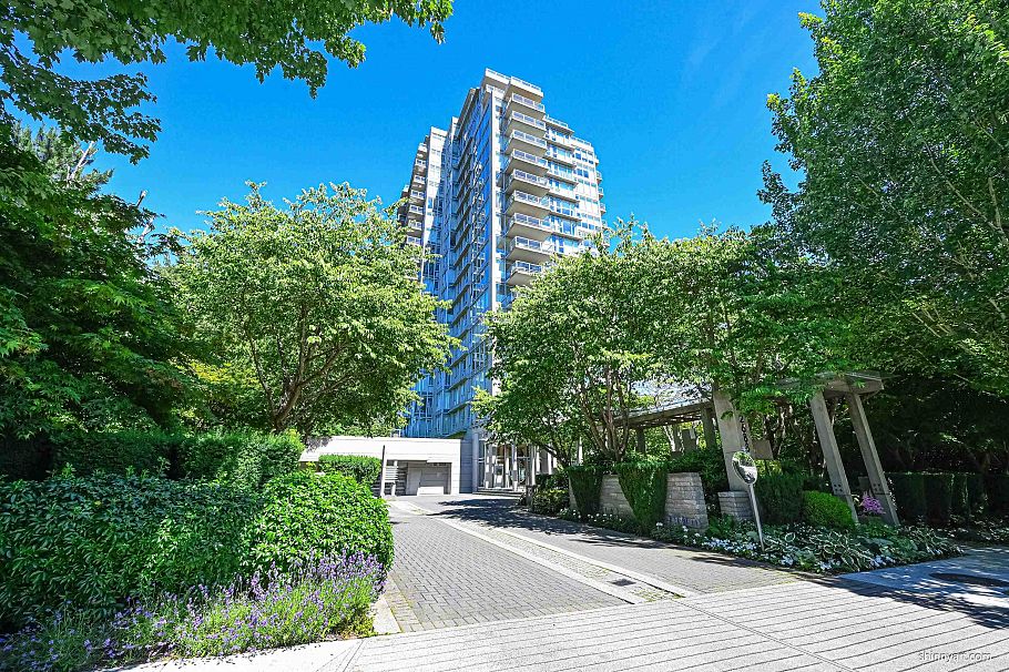 803 2688 West Mall Vancouver, BC - 1