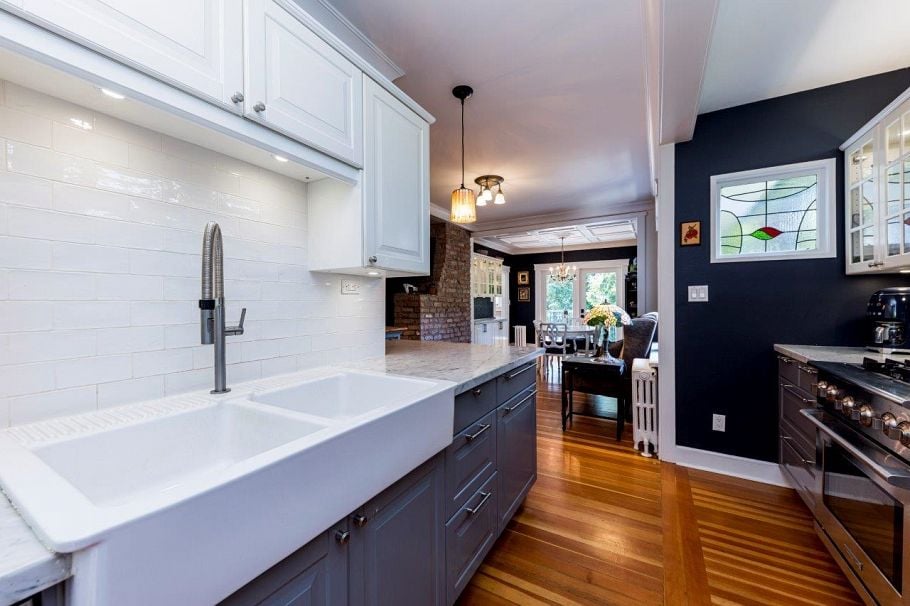 461 E St. James Road North Vancouver, BC - 10
