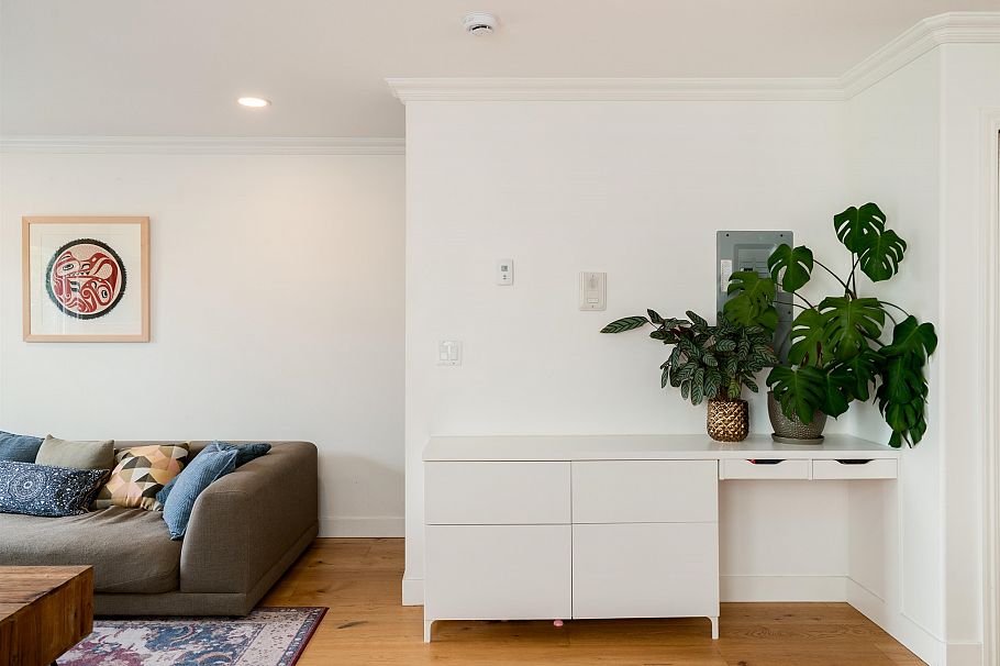 2042 Triumph Street Vancouver, BC - 22